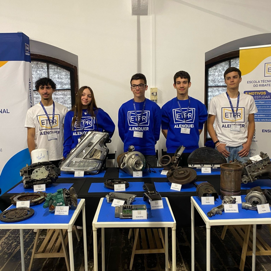 ETPR Alenquer no Automotive Project Market: Jovens Talentos em Ação! 🚗🔧